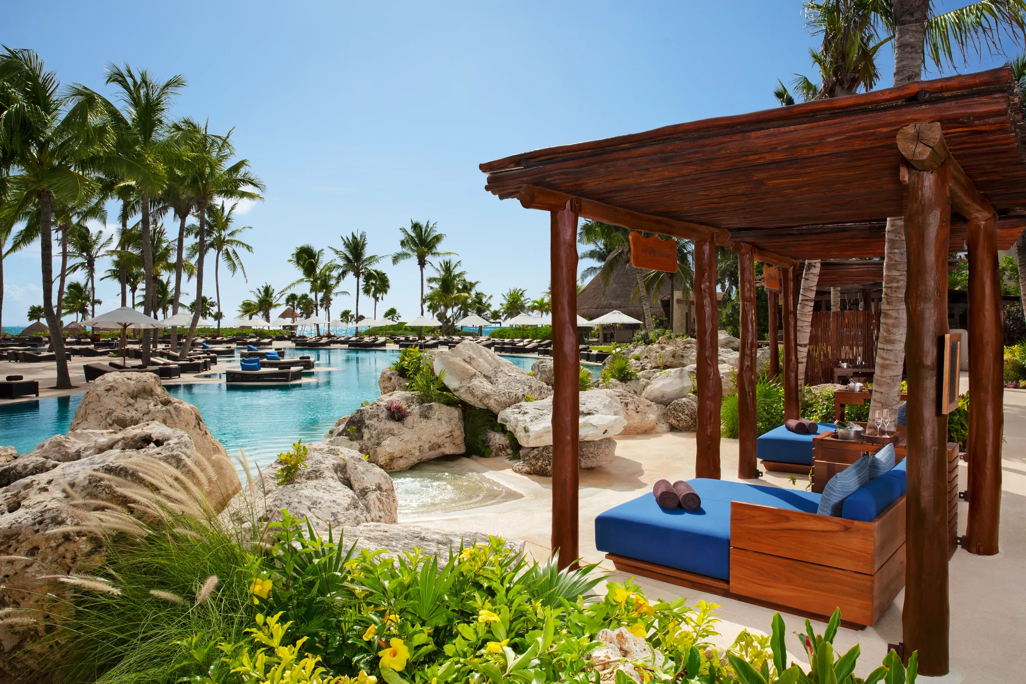 SEMRC-EXT-PoolCabanas-2A-CB.webp